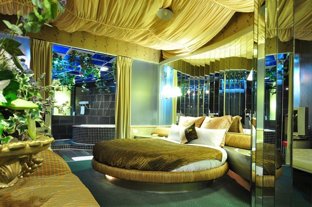 The We Hotel Tajpej Kültér fotó